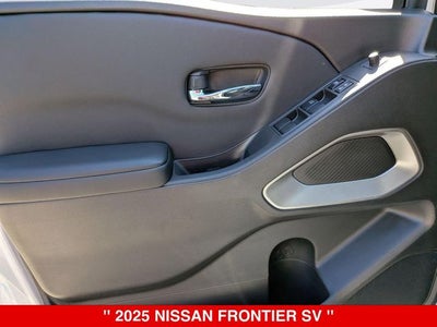 2025 Nissan Frontier Crew Cab SV