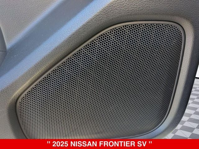 2025 Nissan Frontier Crew Cab SV