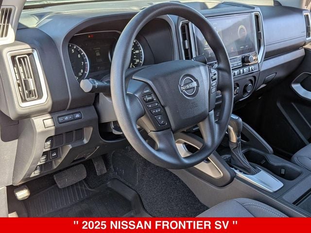 2025 Nissan Frontier Crew Cab SV