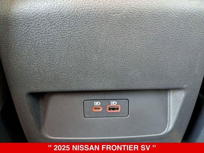 2025 Nissan Frontier Crew Cab SV