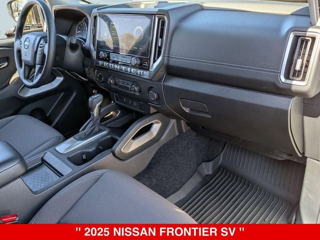 2025 Nissan Frontier Crew Cab SV