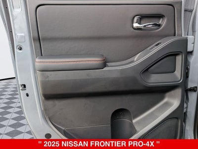 2025 Nissan Frontier Crew Cab PRO-4X® Long Bed