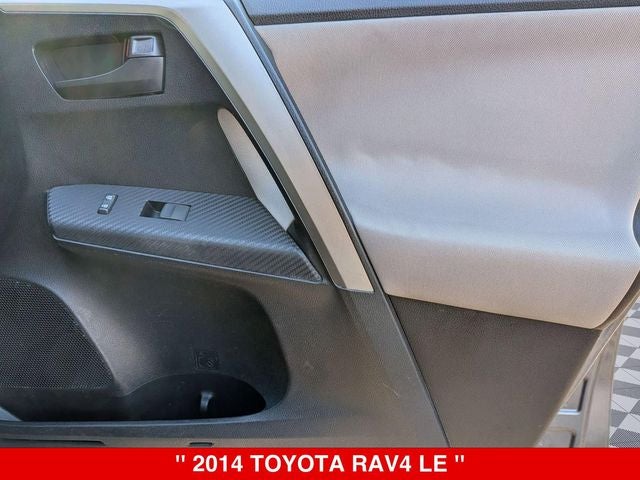 2014 Toyota RAV4 LE
