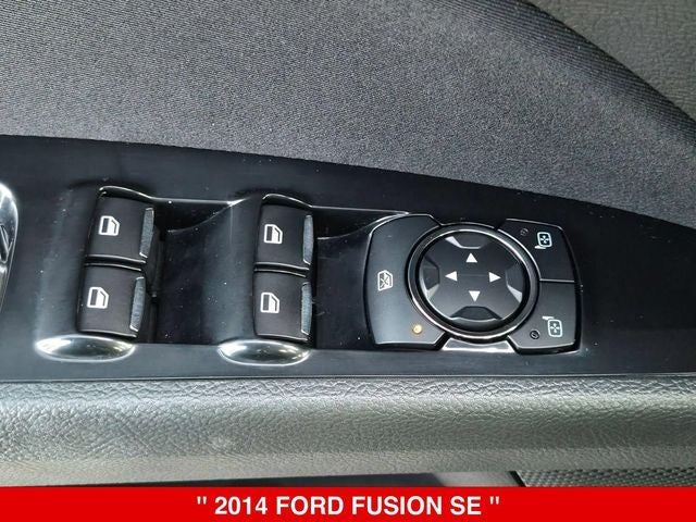2014 Ford Fusion SE