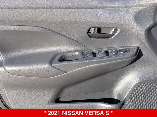 2021 Nissan Versa 1.6 S