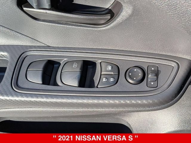 2021 Nissan Versa 1.6 S