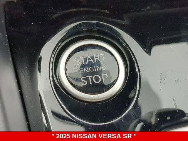 2025 Nissan Versa SR