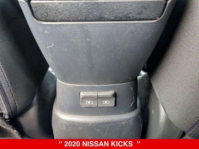 2020 Nissan Kicks S