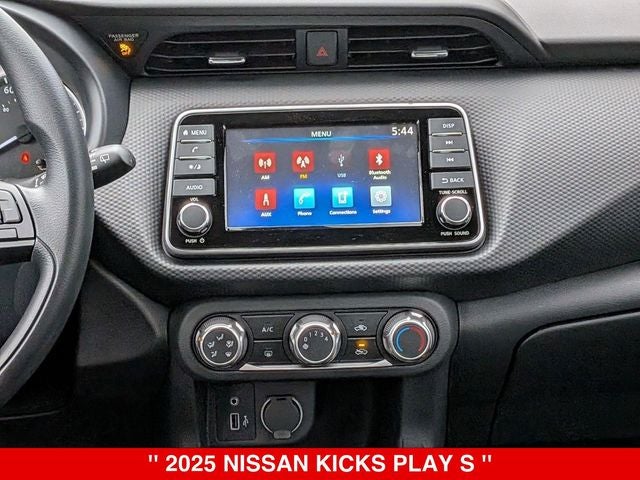 2025 Nissan Kicks Play S