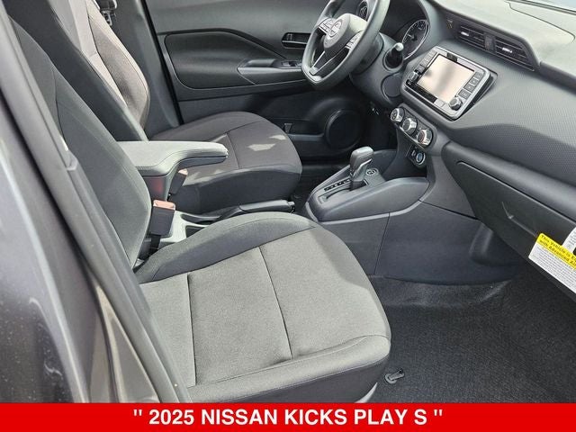 2025 Nissan Kicks Play S