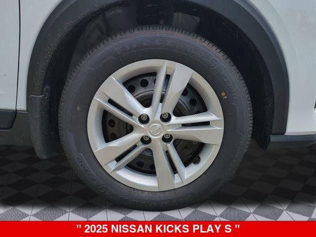 2025 Nissan Kicks Play S