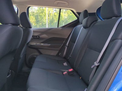 2025 Nissan Kicks Play S