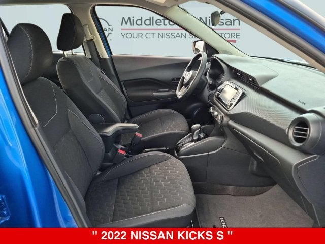 2022 Nissan Kicks S