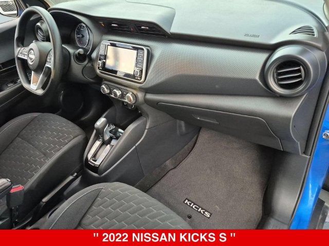 2022 Nissan Kicks S