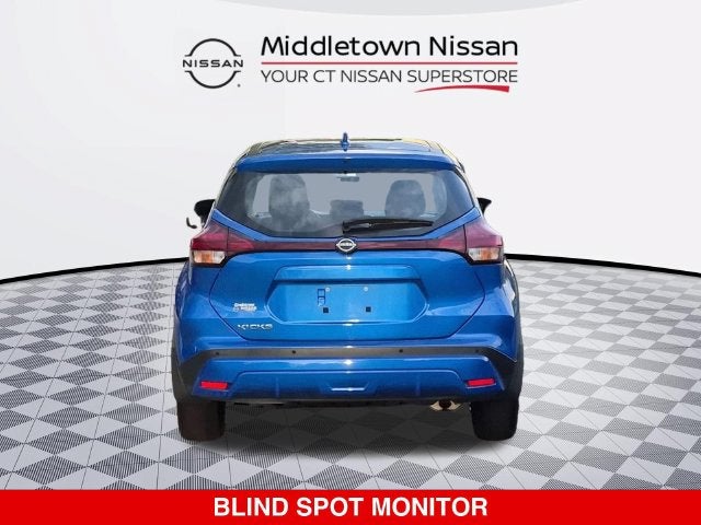 2022 Nissan Kicks S
