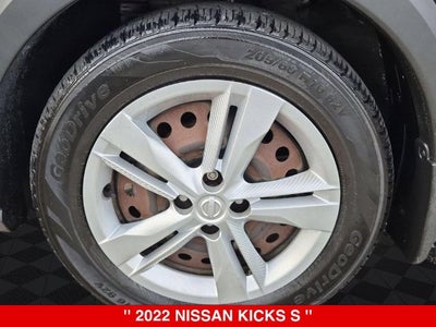 2022 Nissan Kicks S