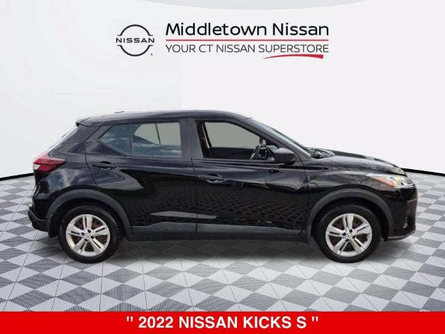 2022 Nissan Kicks S