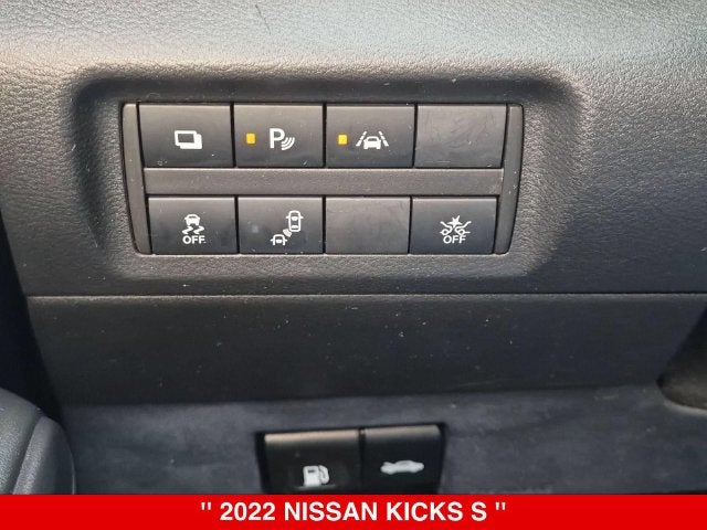 2022 Nissan Kicks S