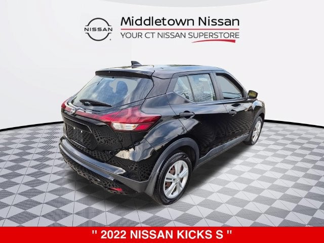 2022 Nissan Kicks S