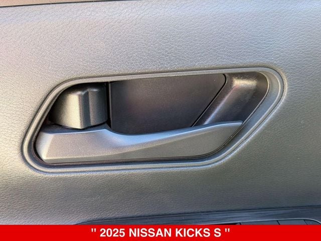 2025 Nissan Kicks S