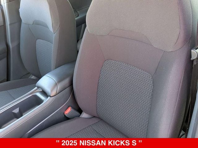 2025 Nissan Kicks S