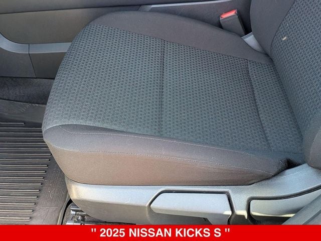 2025 Nissan Kicks S