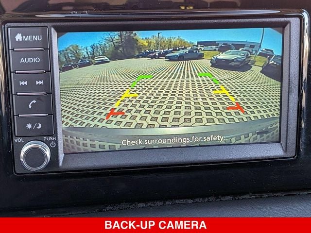 2025 Nissan Kicks S