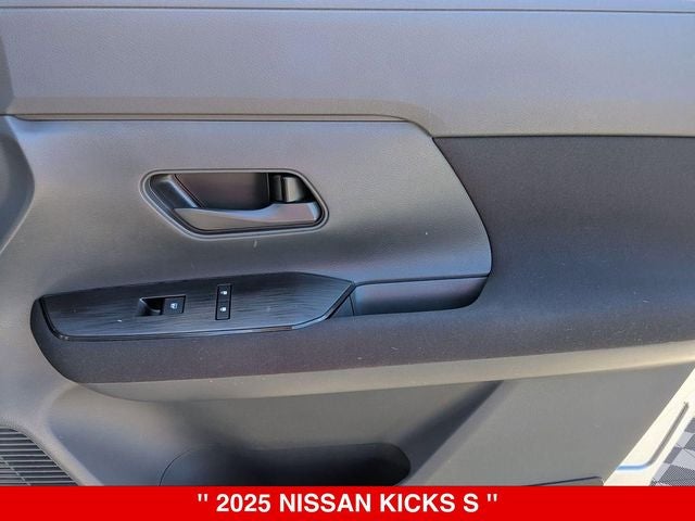 2025 Nissan Kicks S