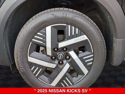 2025 Nissan Kicks SV