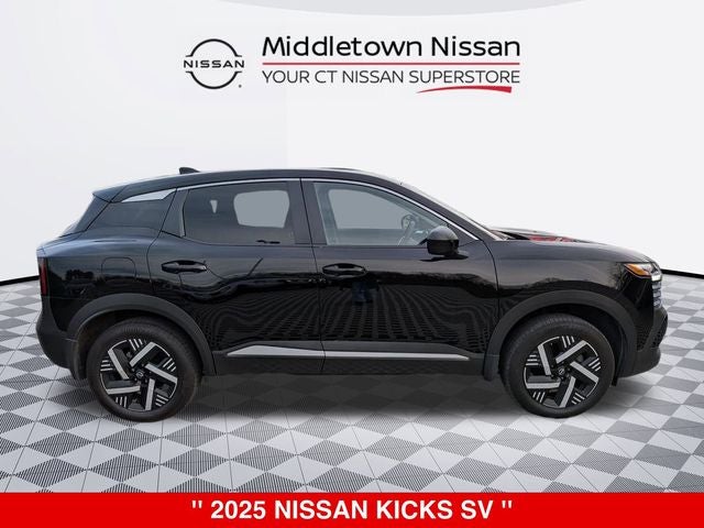 2025 Nissan Kicks SV