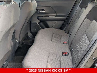 2025 Nissan Kicks SV