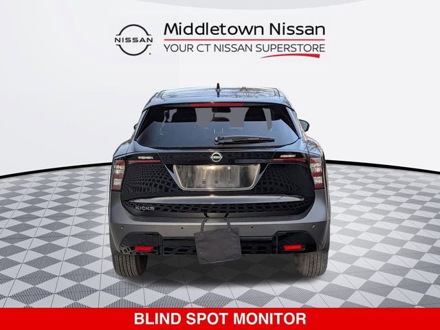 2025 Nissan Kicks SV