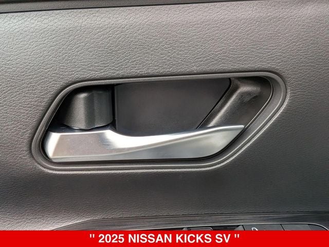 2025 Nissan Kicks SV