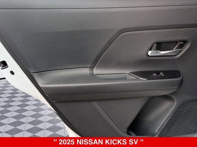2025 Nissan Kicks SV