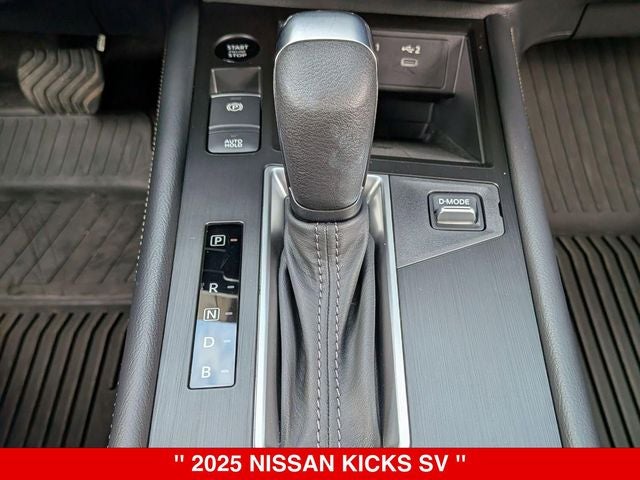 2025 Nissan Kicks SV