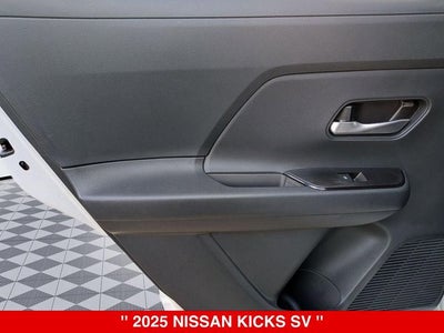 2025 Nissan Kicks SV