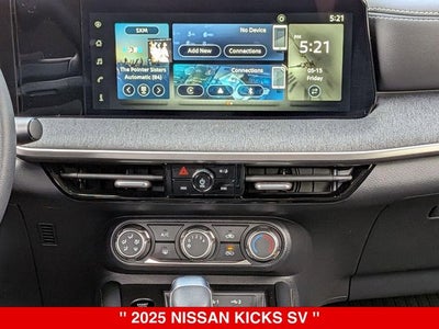 2025 Nissan Kicks SV