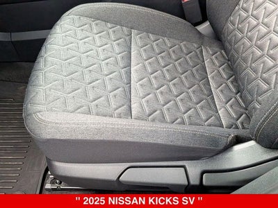 2025 Nissan Kicks SV