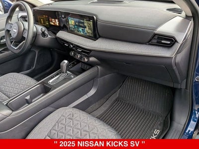 2025 Nissan Kicks SV