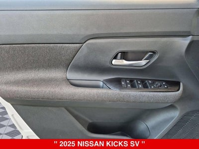 2025 Nissan Kicks SV