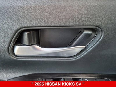 2025 Nissan Kicks SV