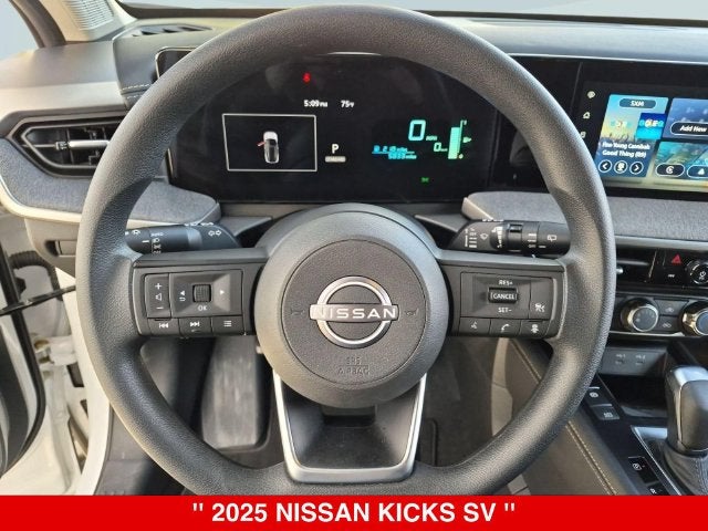 2025 Nissan Kicks SV