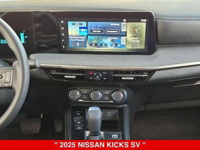 2025 Nissan Kicks SV
