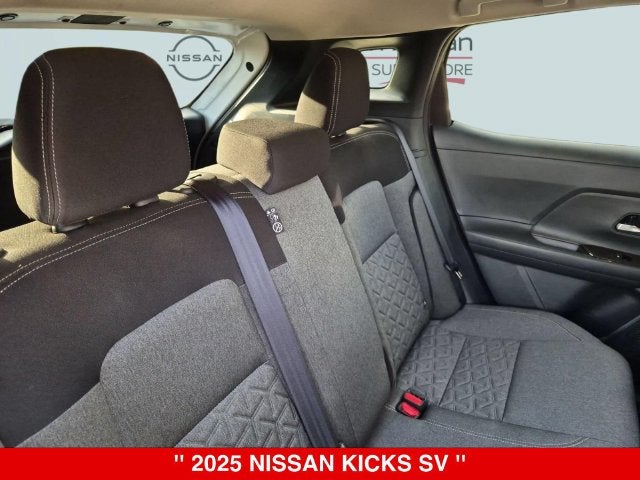2025 Nissan Kicks SV