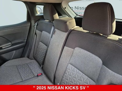 2025 Nissan Kicks SV