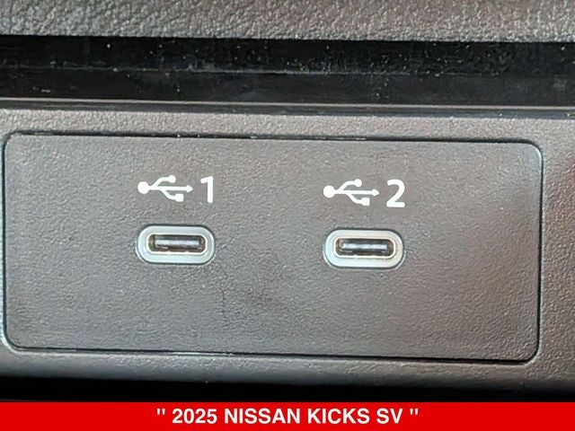 2025 Nissan Kicks SV