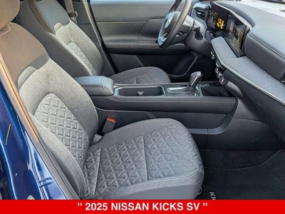 2025 Nissan Kicks SV