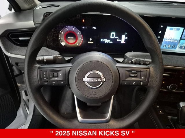 2025 Nissan Kicks SV