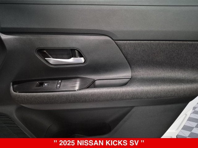 2025 Nissan Kicks SV