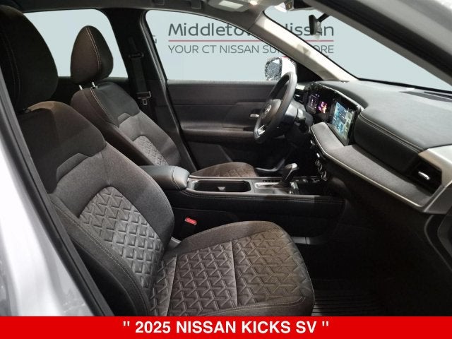 2025 Nissan Kicks SV